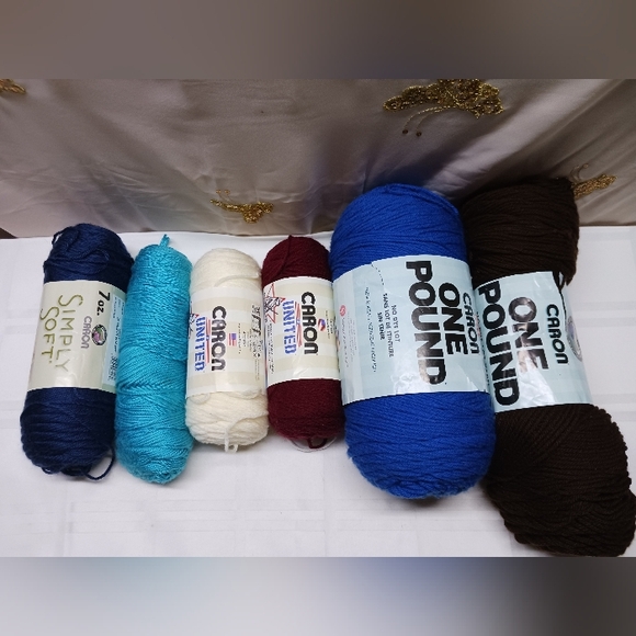 COPY - Caron Yarn Destash Lot - Picture 1 of 5
